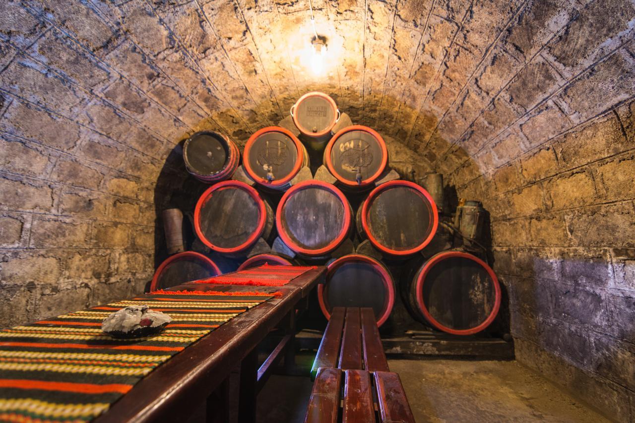 Bed and Breakfast Vasko Panzio Borpince Tokaj Esterno foto